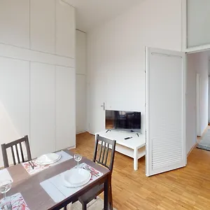 Apartment Helle Ferienwohnung In 1a Lage, Leipzig